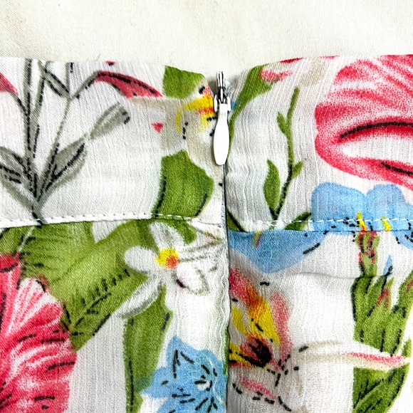 Floral skirt, Zip closure, light chiffon material - Picture 4 of 4